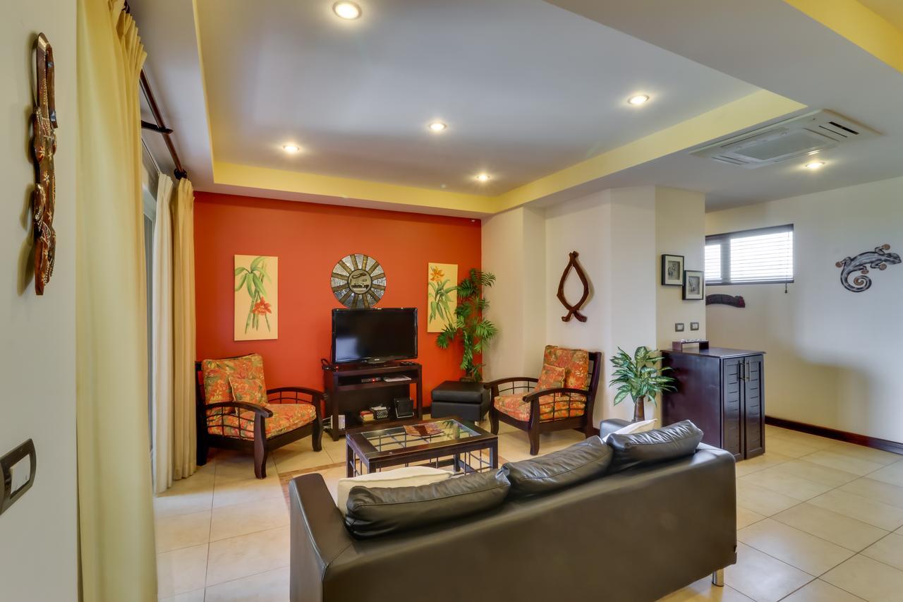 Naxos 15 Apartment Tamarindo Exterior photo